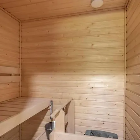 Saunallinen Yksioe Keskustasta Rovaniemi Exterior foto